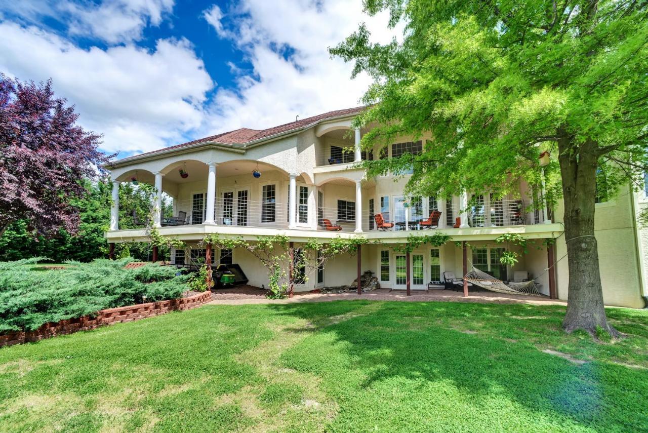 Whispering Oak Mansion Bear Exterior foto